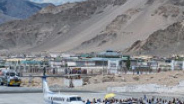 His Holiness the Dalai Lama Arrives in Ladakh