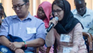 His Holiness the Dalai Lama Participates in Youth Leaders’ Exchange