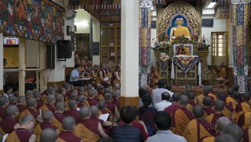 Teaching of Aryadeva’s 400 Verses on the Middle Way Begins