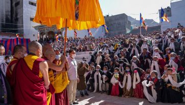 Pilgrimage to Leh Jokhang