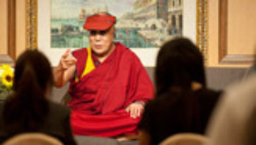 Dalai Lama: New Reality Calls for a More Holistic Approach
