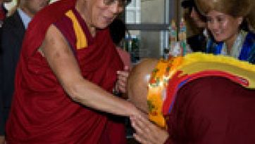 His Holiness the Dalai Lama Arrives in California