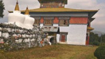 His Holiness the Dalai Lama Begins Retreat at Historic Tashiding Monastery