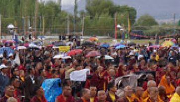 His Holiness Attends Philosophical Conference, Public Meeting and Gives Teachings in Leh